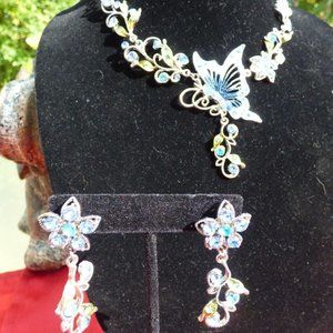 GOTH FAIRY ELECTRO PLATED SILVER COLOR MULTI CRYSTAL BUTTERFLY NECKLACE EARRINGS